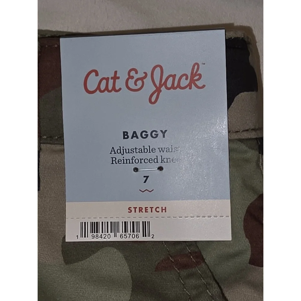 Cat & Jack Boys Baggy Cargo Pants Camo Khaki Reinforced Knee Size 7